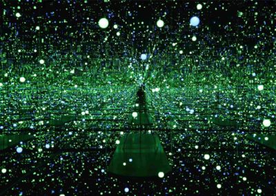 Infinity Mirrored Room - The Souls of Millions of Light Years Away
